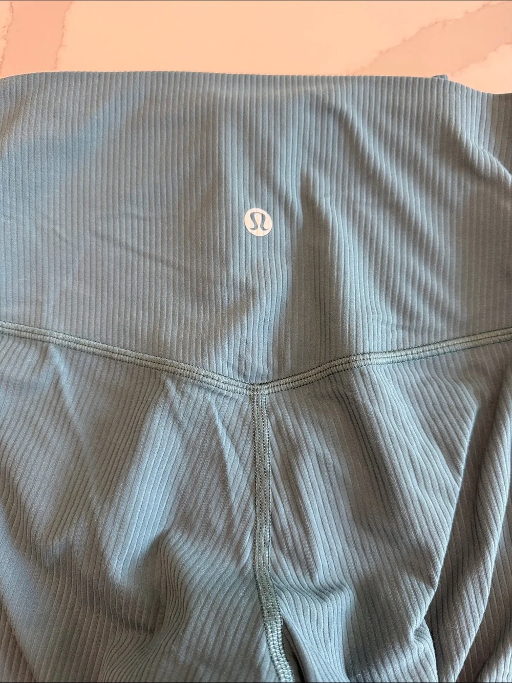 lululemon athletica lightweight ribbed